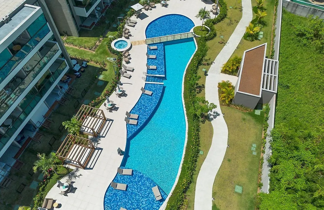Beach Class Summer Residence Por Yolo-1
